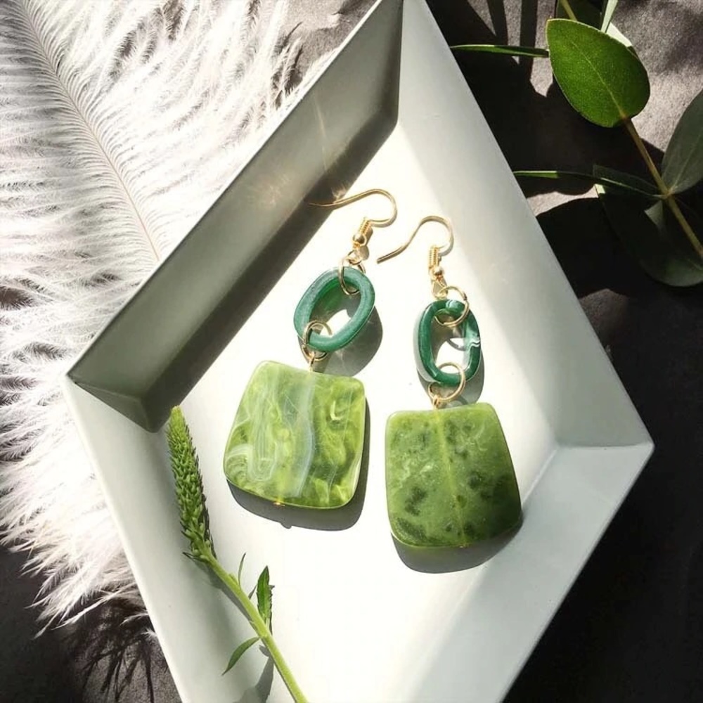 🆕 Vintage Style Drop Earrings